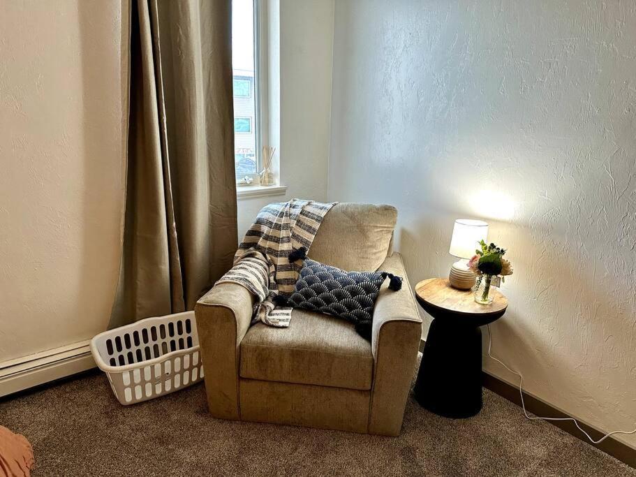 Comfortable 2Br Apt Central フェアバンクス エクステリア 写真