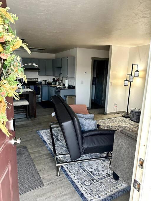 Comfortable 2Br Apt Central フェアバンクス エクステリア 写真